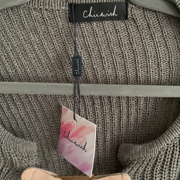 Cropped Wrap sweater - Picture 3 of 4